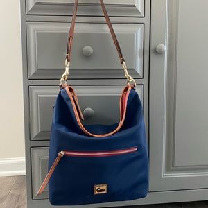 Dooney & Bourke Wayfarer Nylon Navy Hobo Handbag. Excellent condition!